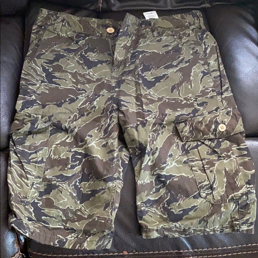 lucky brand cargo shorts
